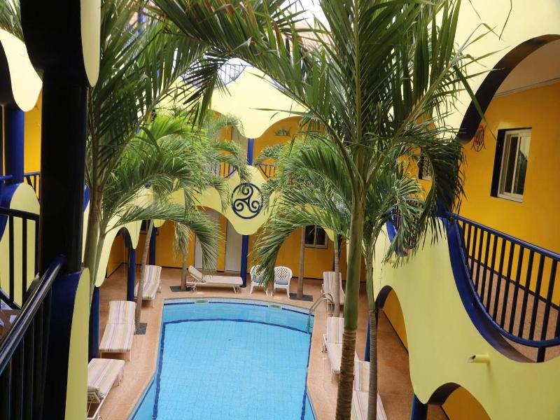 Hotel L'Hacienda image