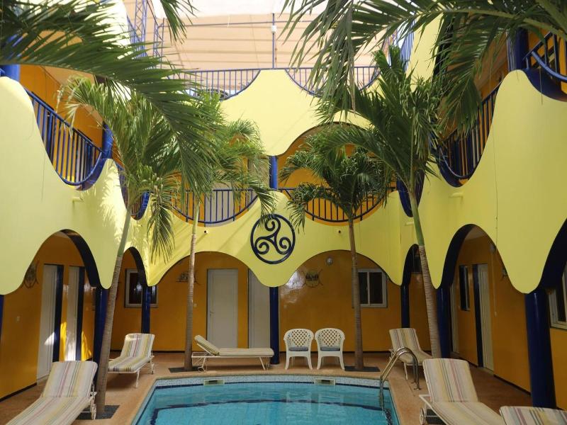 Hotel L'Hacienda image
