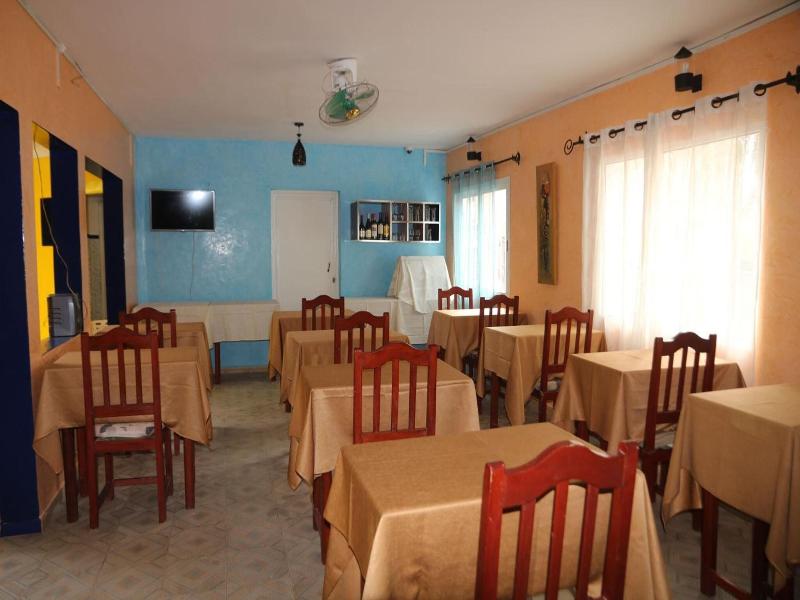 Hotel L'Hacienda image