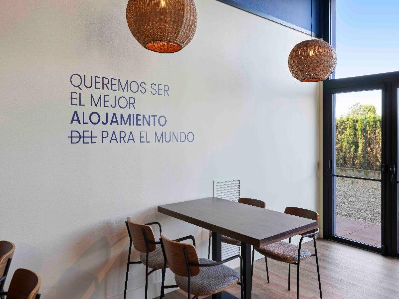 B&B HOTEL Albacete image