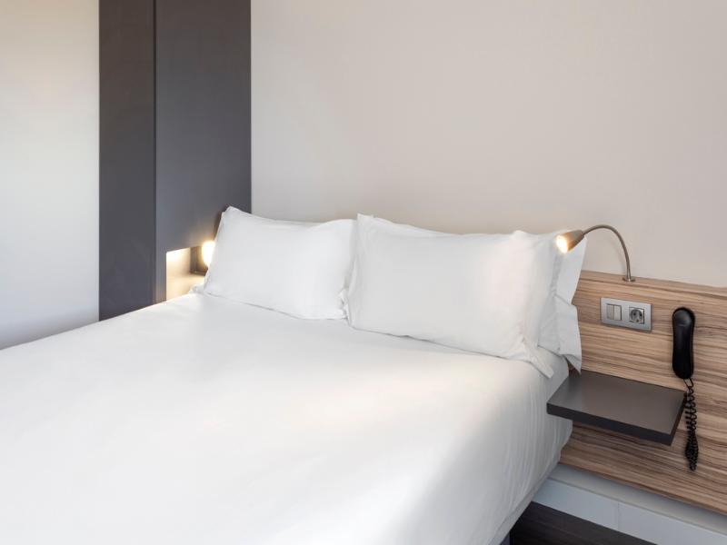 B&B HOTEL Albacete image
