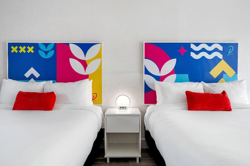 Baymont by Wyndham Orlando Lake Buena Vista South image