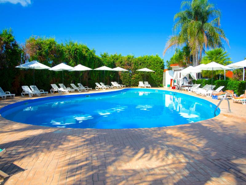 Hotel Club la Costa Smeralda image