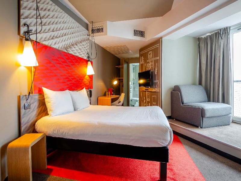 Ibis Bordeaux Centre Gare Saint Jean Euratlantique image
