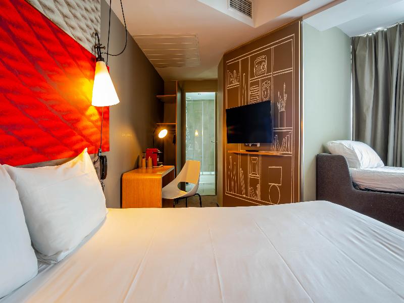 Ibis Bordeaux Centre Gare Saint Jean Euratlantique image