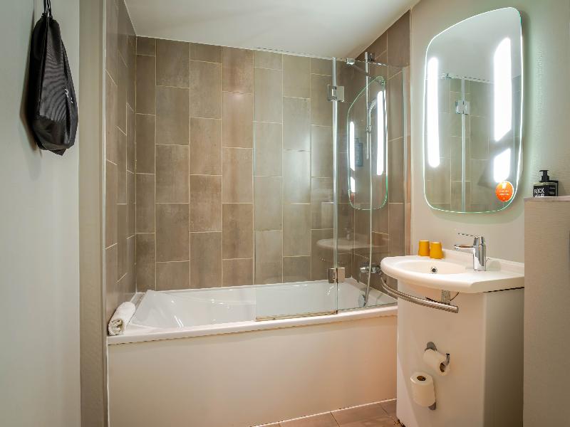 Ibis Bordeaux Centre Gare Saint Jean Euratlantique image