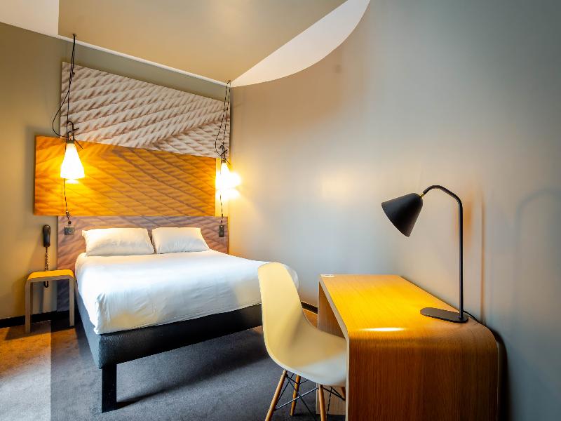 Ibis Bordeaux Centre Gare Saint Jean Euratlantique image
