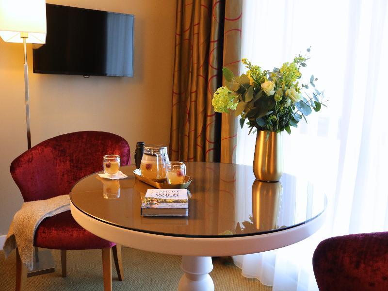 The Rose Hotel image