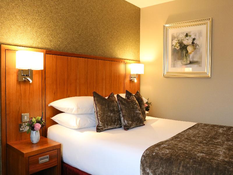 The Rose Hotel image