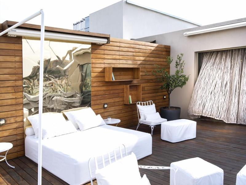 New Hotel