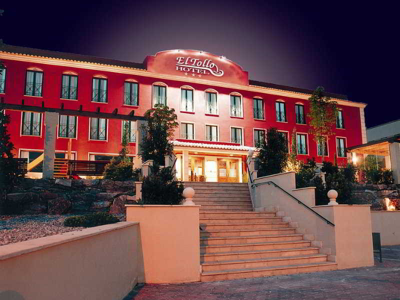 El Tollo Hotel Restaurante