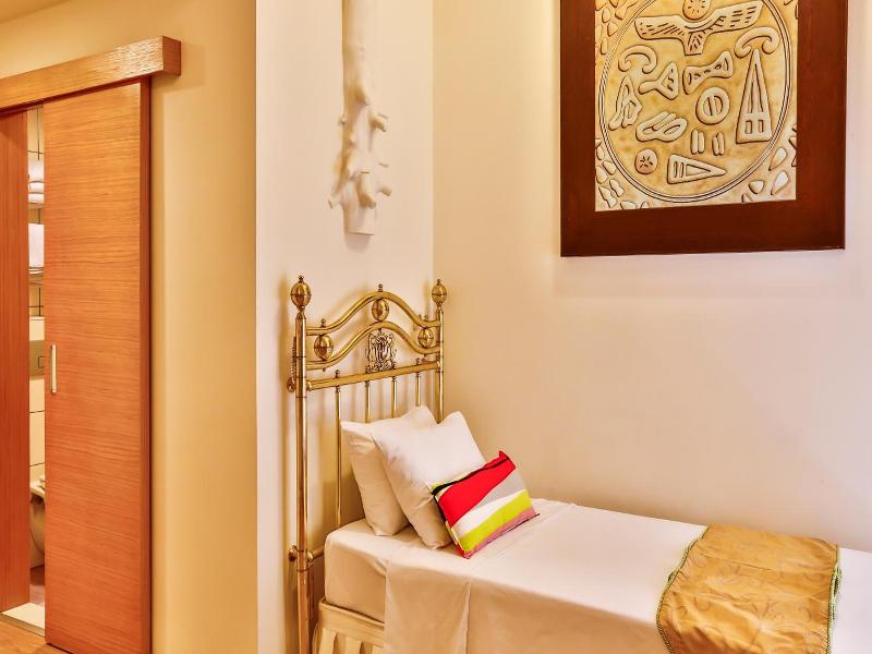 Han Hotel image