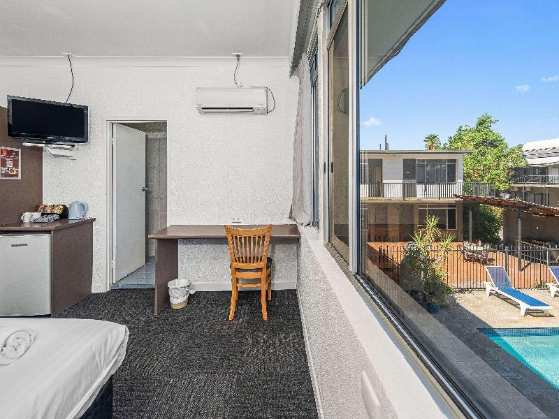 Greet Hotel Alice Springs image
