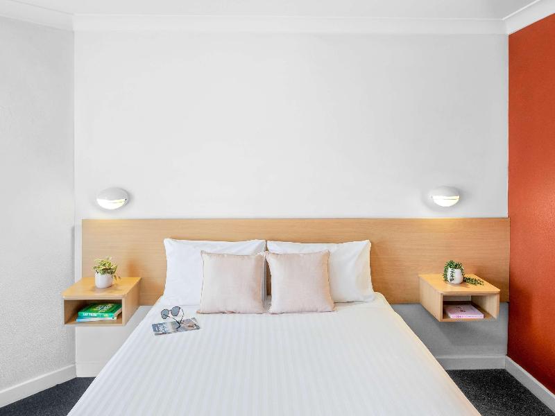 Greet Hotel Alice Springs image