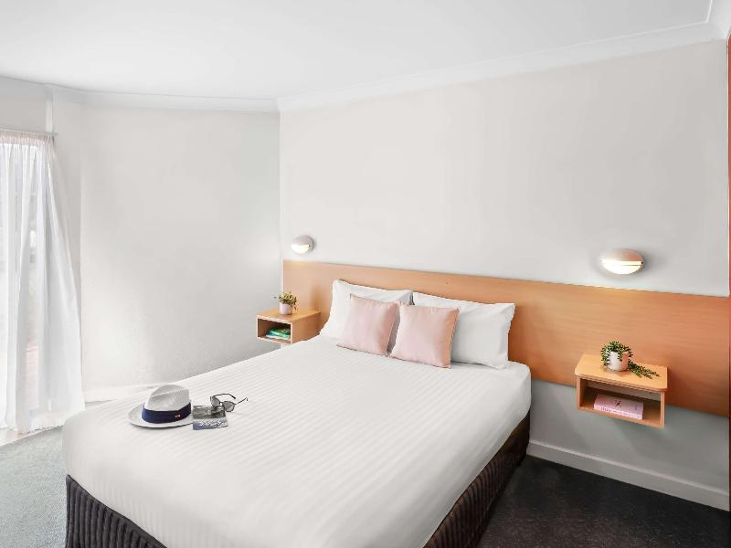 Greet Hotel Alice Springs image