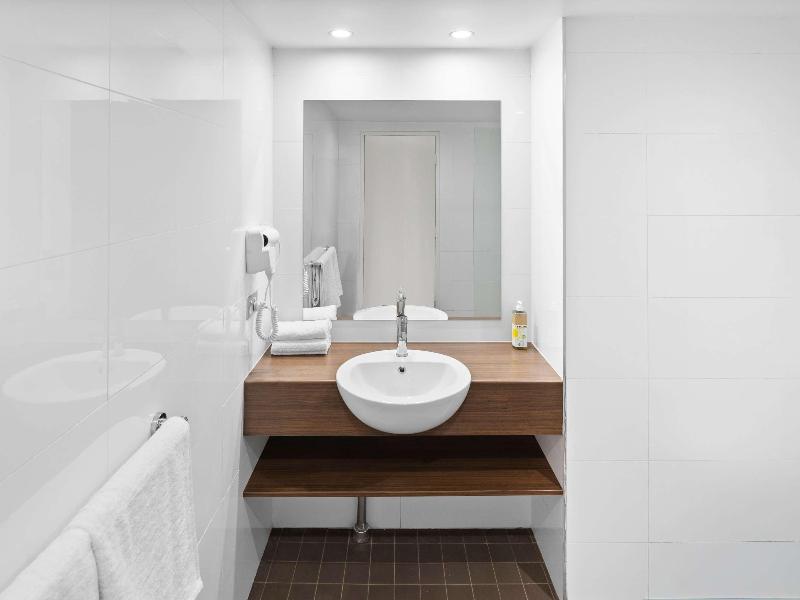 Greet Hotel Alice Springs image