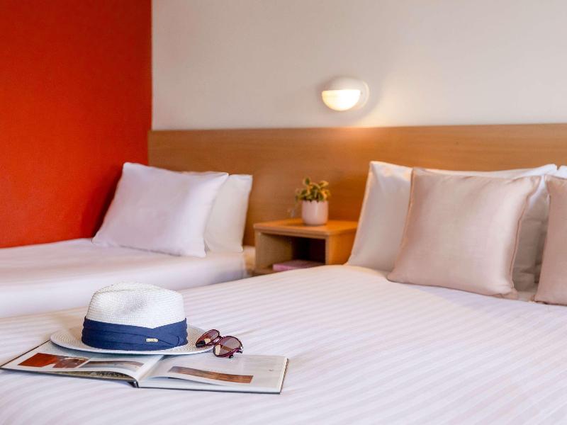 Greet Hotel Alice Springs image