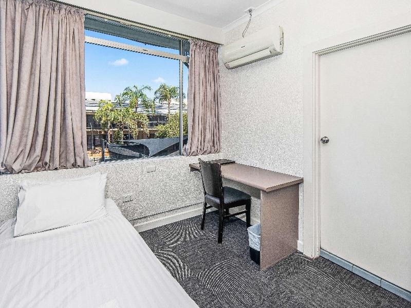 Greet Hotel Alice Springs image