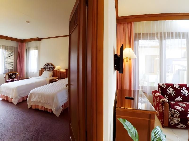 Purnama Hotel Batu image