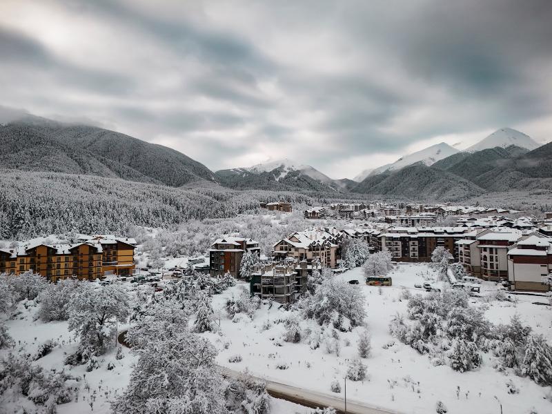 Premier Luxury Mountain Resort image