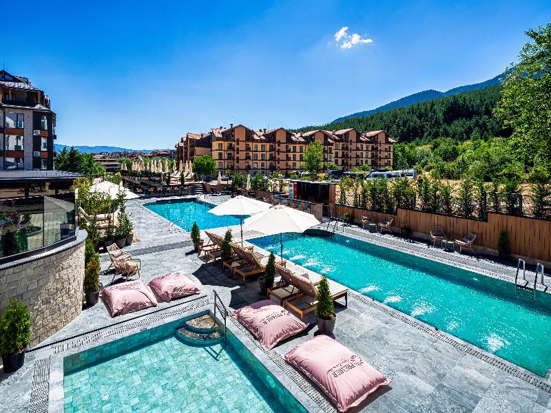 Premier Luxury Mountain Resort image
