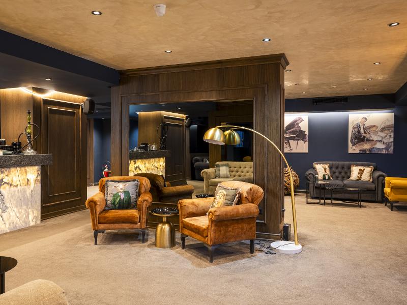 Premier Luxury Mountain Resort image