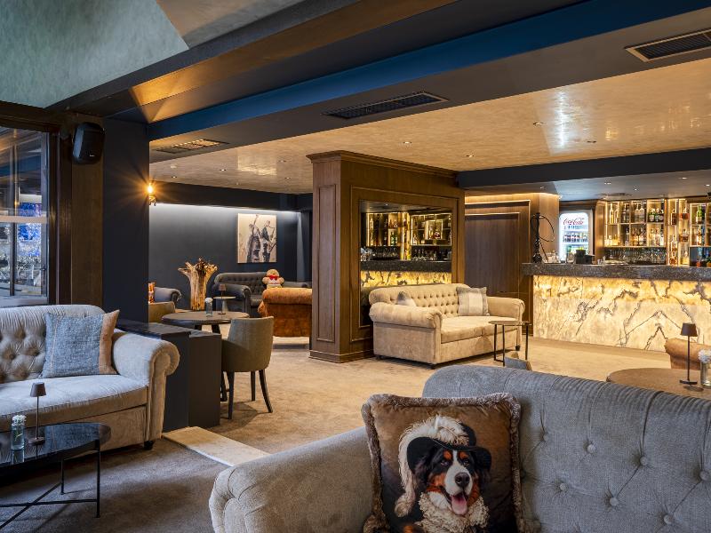Premier Luxury Mountain Resort image