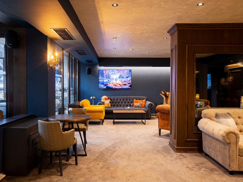 Premier Luxury Mountain Resort image