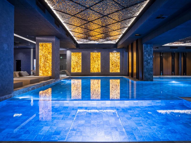 Premier Luxury Mountain Resort image