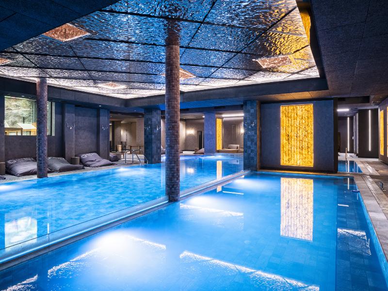 Premier Luxury Mountain Resort image