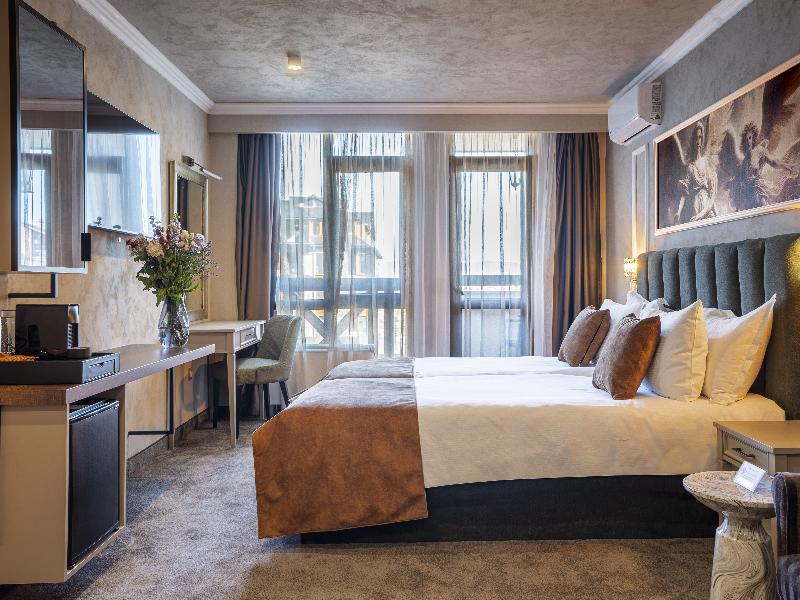 Premier Luxury Mountain Resort image