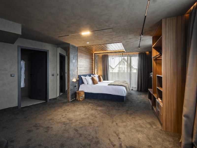 Premier Luxury Mountain Resort image