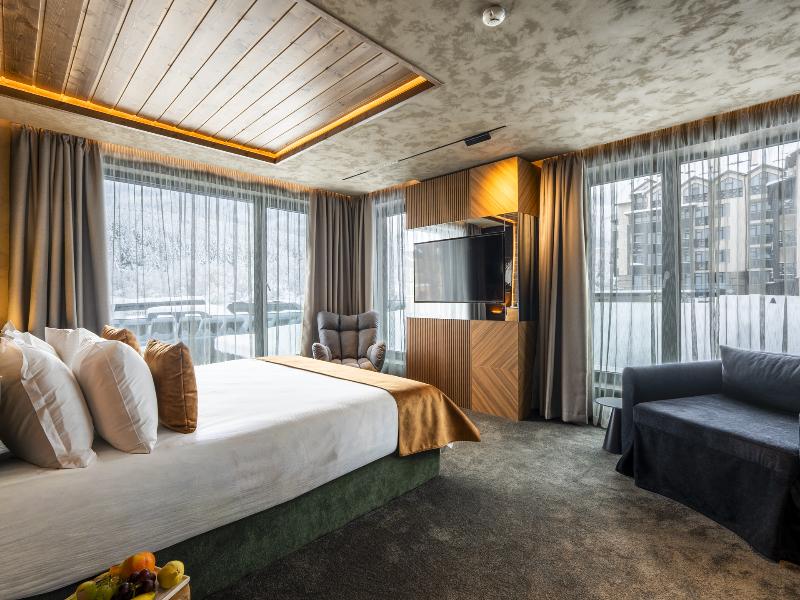 Premier Luxury Mountain Resort image