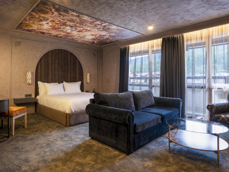 Premier Luxury Mountain Resort image