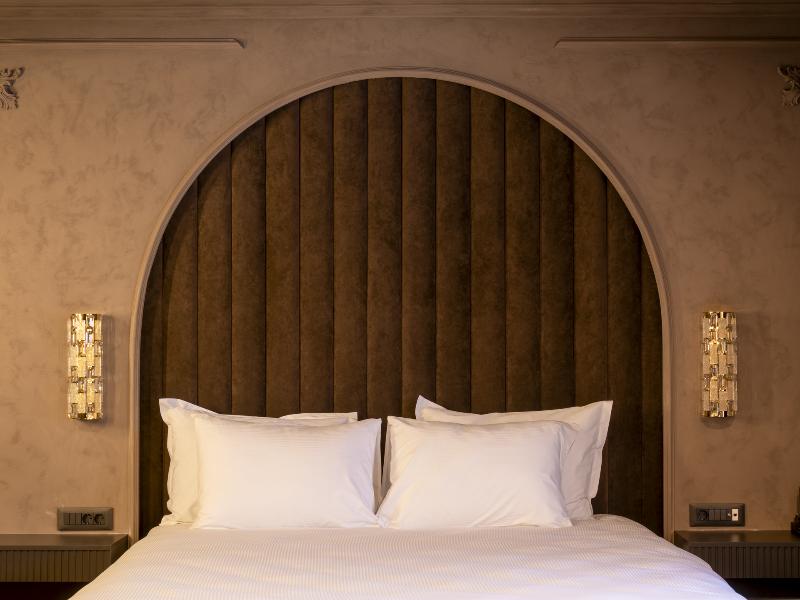 Premier Luxury Mountain Resort image
