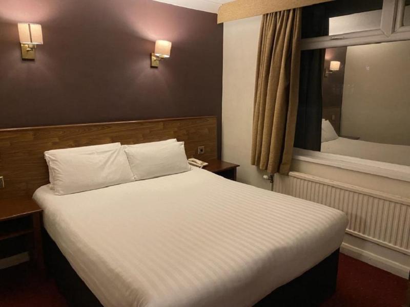The Greyhound Hotel image