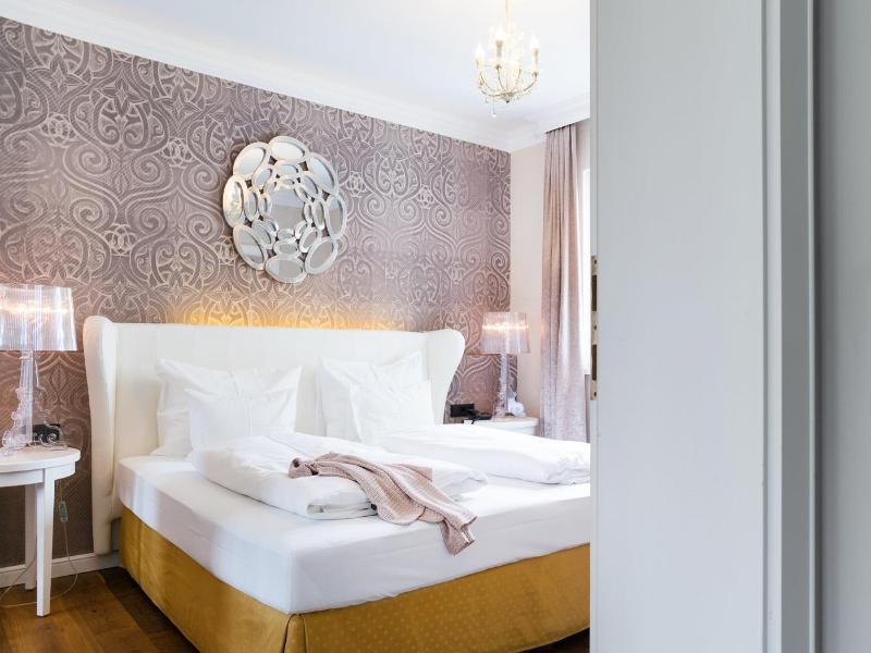 Imlauer Hotel Schloss Pichlarn image