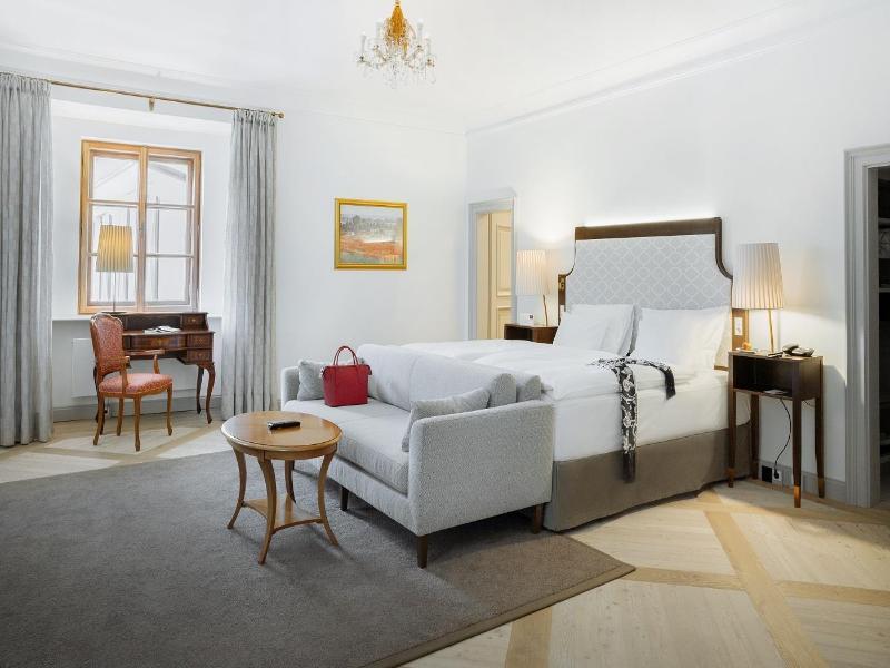 Imlauer Hotel Schloss Pichlarn image
