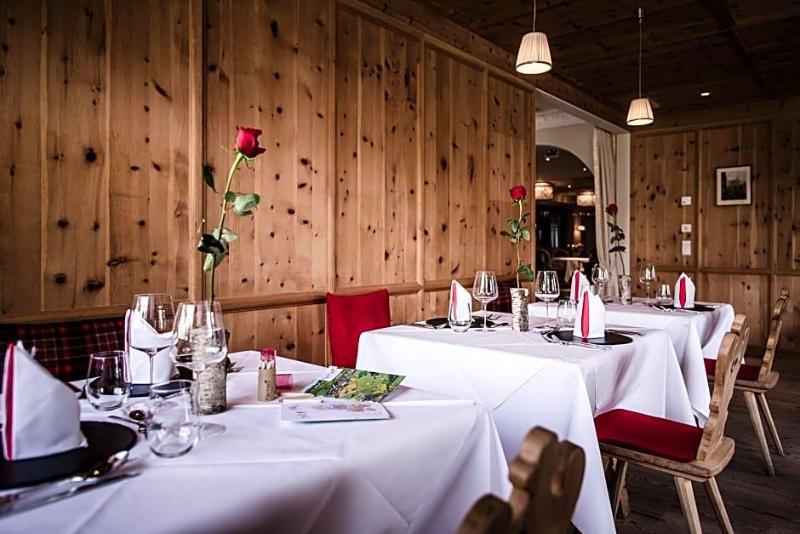 Suite Hotel Villa Tirol image
