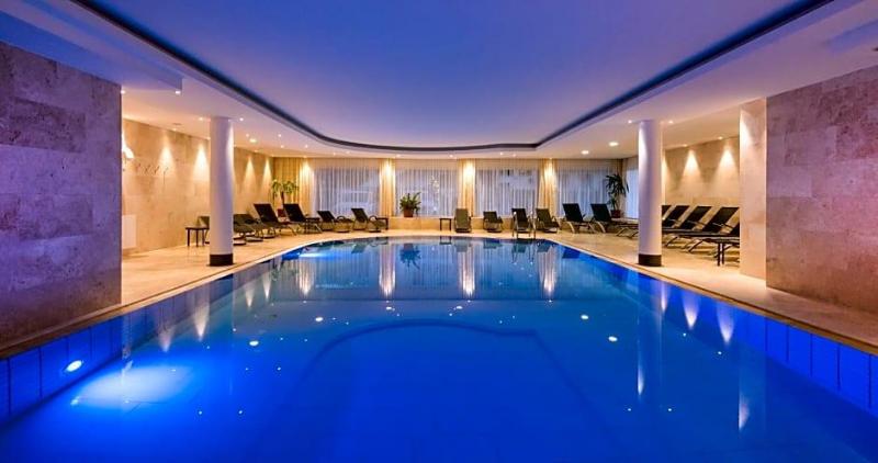 Suite Hotel Villa Tirol image