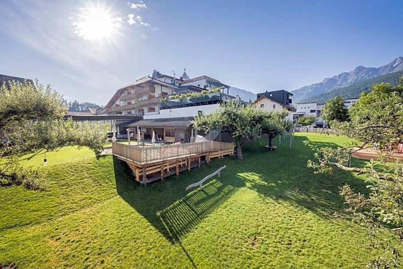 Suite Hotel Villa Tirol image