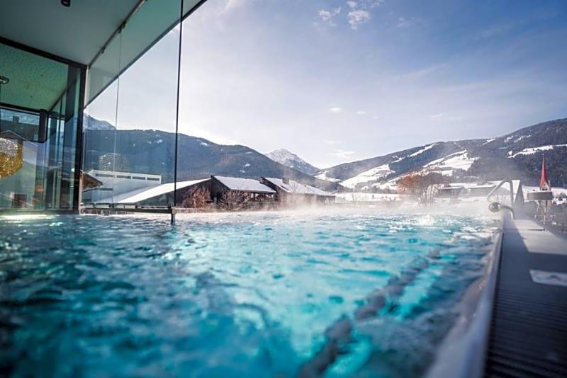 Suite Hotel Villa Tirol image