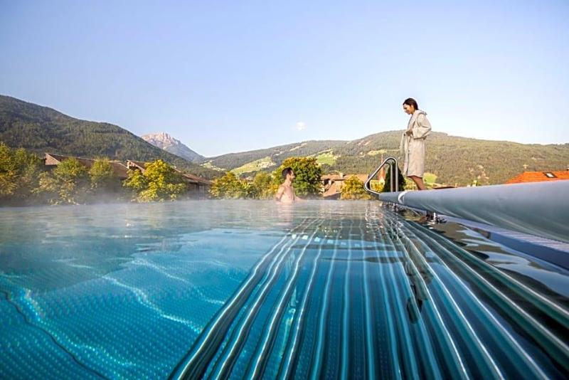 Suite Hotel Villa Tirol image
