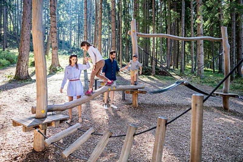 Suite Hotel Villa Tirol image
