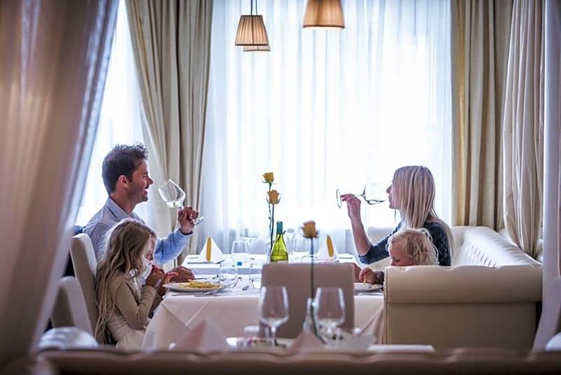Suite Hotel Villa Tirol image
