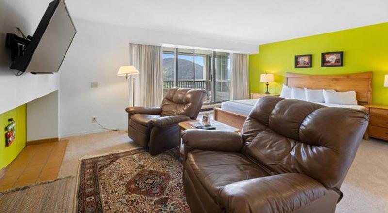 Aspen Ridge Condominiums by Vail Resorts image
