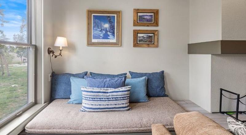 Aspen Ridge Condominiums by Vail Resorts image