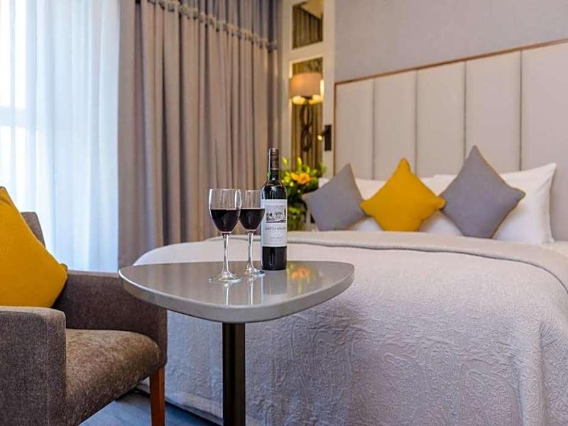Grand Hotel Tralee image