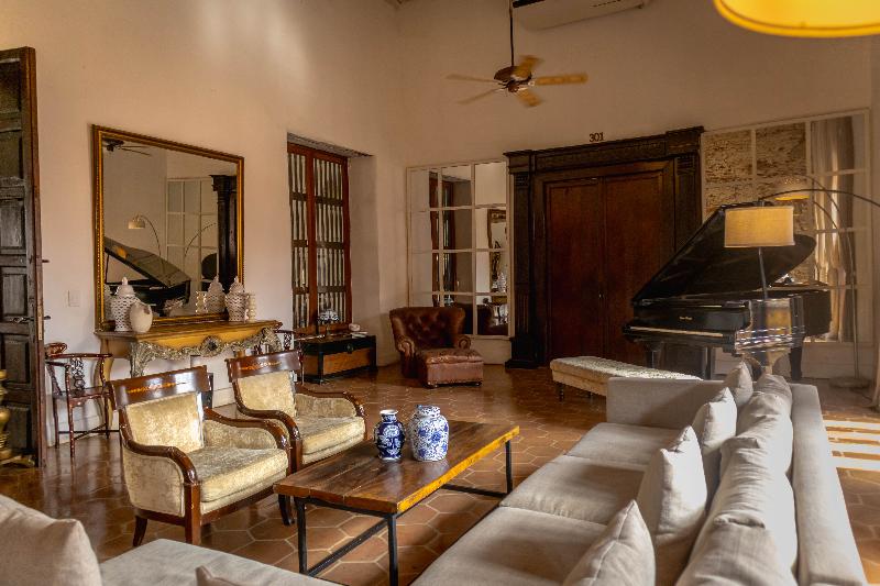 El Marques Hotel Boutique image