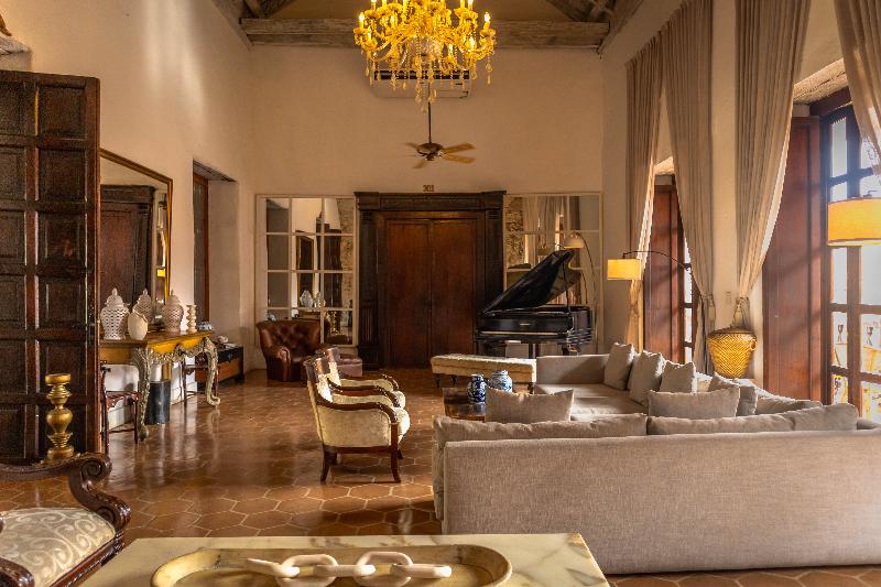 El Marques Hotel Boutique image